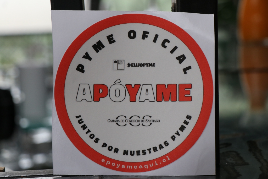 apoyame