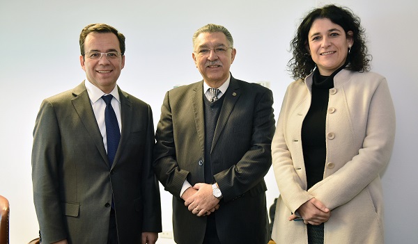 Ministro Céspedes se reúne con el titular de Turismo de El Salvador para potenciar el sector