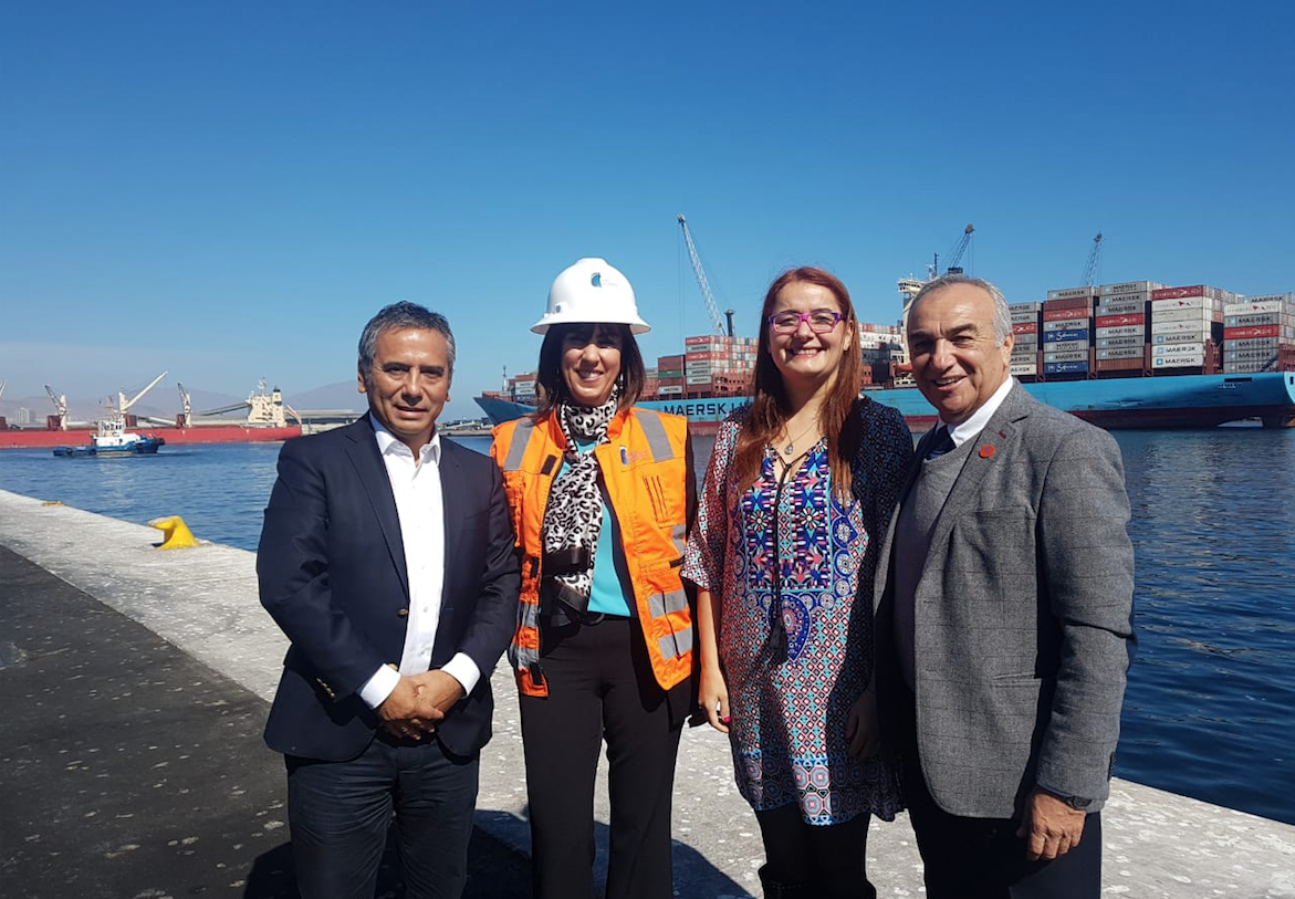 Subsecretaria Zalaquett llama a impulsar turismo de reuniones y a desarrollar la oferta costera durante visita a Antofagasta