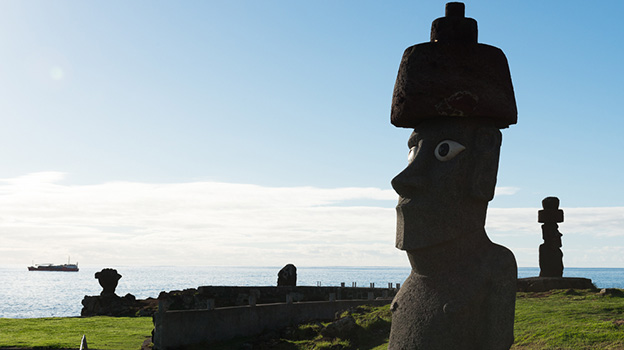 Tasa de vacunación sobre el 80% en Rapa Nui permitirá levantar requisito de cuarentena para ingresar a la isla