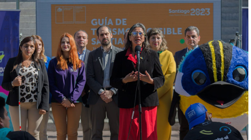 Gobierno lanza la Guía de Turismo Accesible Santiago 2023